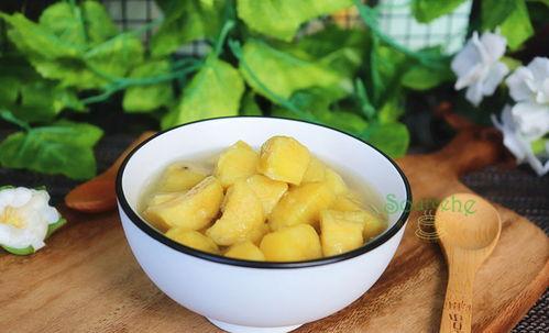 吃哈密瓜喝茶水,夏日消暑的完美搭配