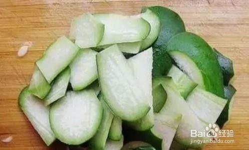 生瓜怎么吃啊,生瓜的多样食用方法探索