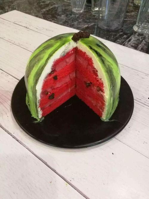 吃瓜中心吃最火的瓜,揭秘吃瓜中心最火爆的瓜