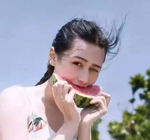 张泽瑜吃瓜,揭秘娱乐圈背后的真相