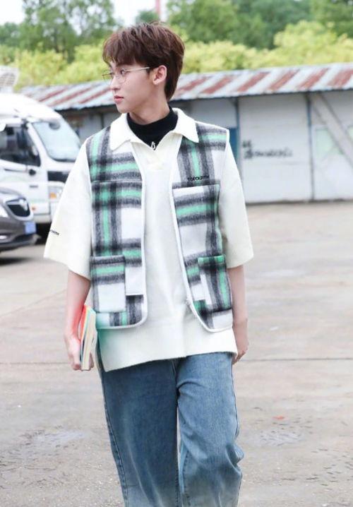 吃瓜马甲唐九九,揭秘网络红人的幕后故事