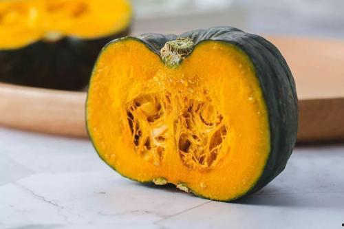 吃瓜吃到毒瓜,揭秘网络谣言的真相与危害