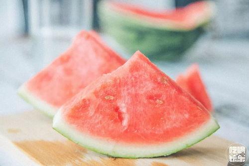 潮子测评吃瓜,吃瓜群众眼中的美食盛宴