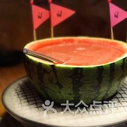 酒酒今天吃瓜吗,揭秘娱乐圈新鲜事