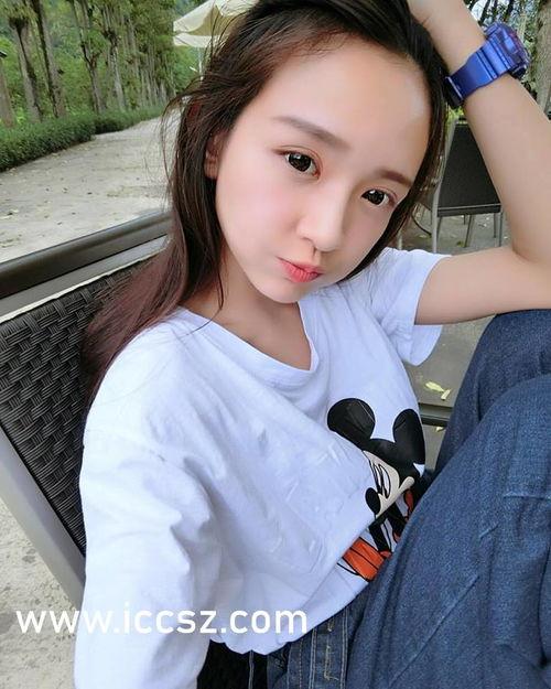 女吃瓜网红,揭秘娱乐圈幕后真相的“瓜王”