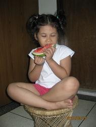 黑妞吃瓜视频,揭秘娱乐圈幕后故事