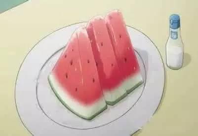 河南信阳少女吃瓜,一场吃瓜引发的甜蜜风波