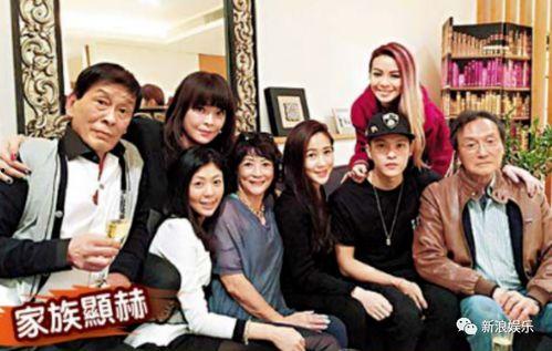 闺蜜的默契吃瓜,揭秘娱乐圈幕后真相