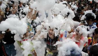 奇葩吃瓜群众视频